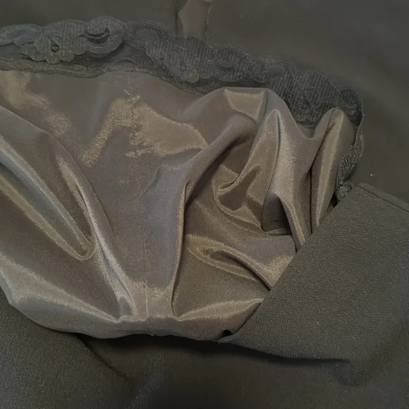 Trina Turk Black Floral Embroidered Dress, SIZE 8 NWOT - Picture 8 of 10